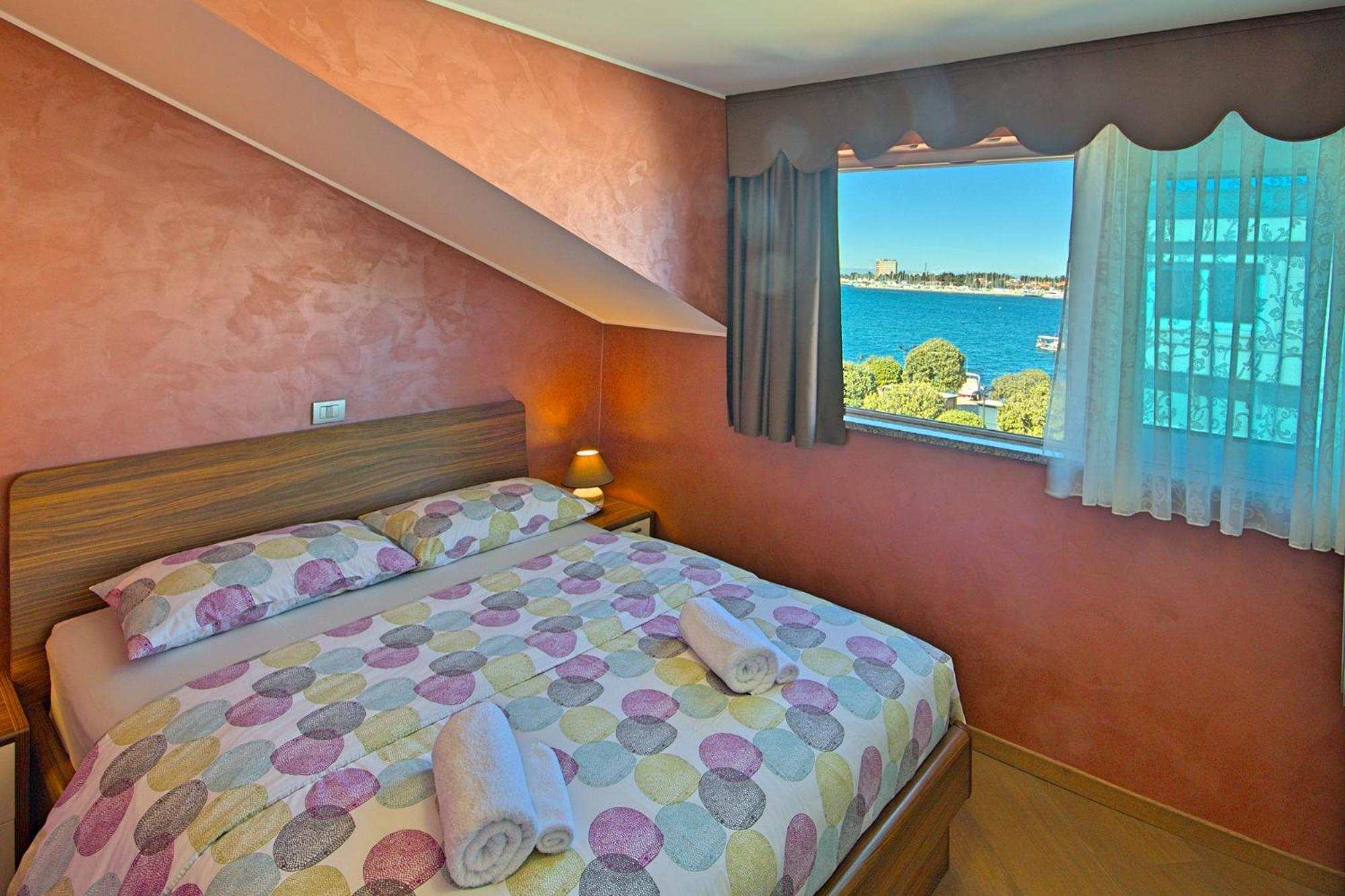 Apartments Riva-Interauto Umag Exterior photo